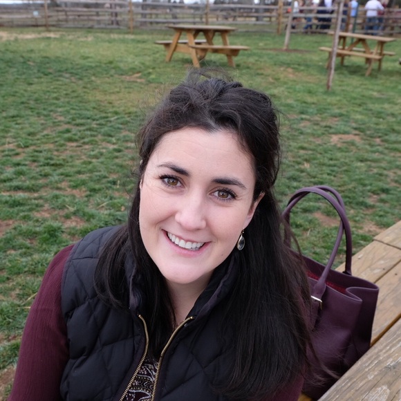 Meet your Posher, Anne - Picture 1 of 1